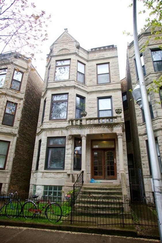 Primary Photo - 909 W Dakin St