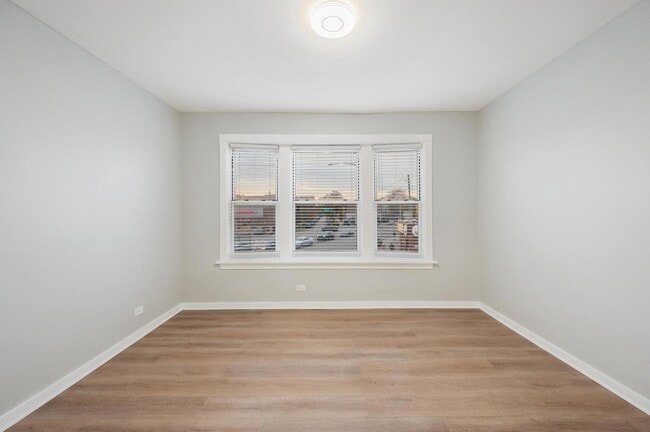 Foto del edificio - 3966 W Grand Ave