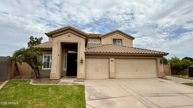 Building Photo - 3640 S Barberry Pl