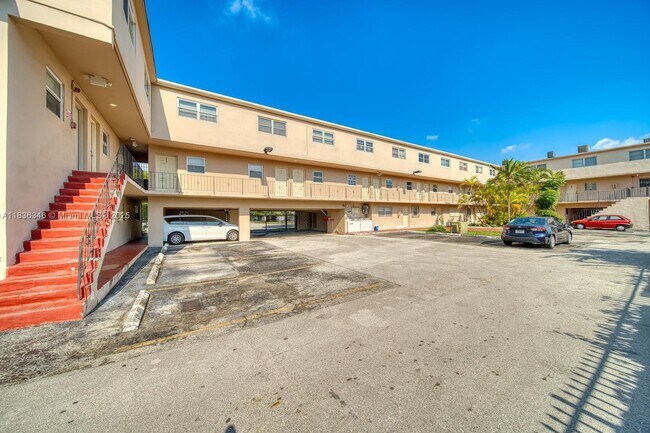Foto del edificio - 1201 SW 42nd Ave