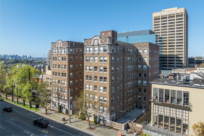 Building Photo - Malloy Apartment Homes