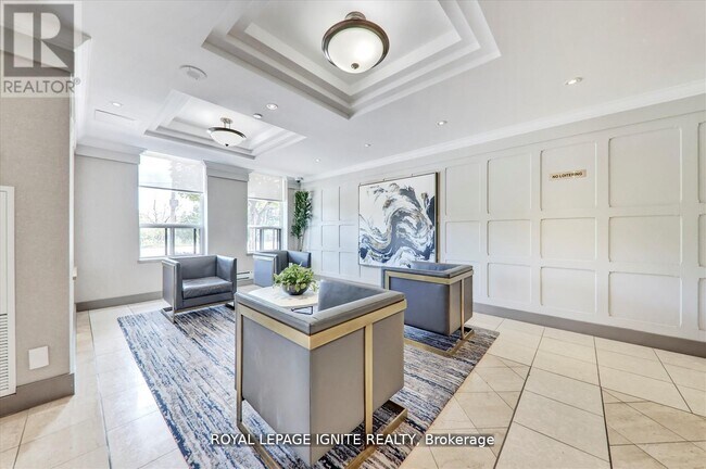 Photo du bâtiment - 330 McCowan Rd