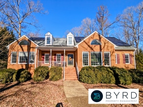 Building Photo - 3010 Robious Crossing Dr