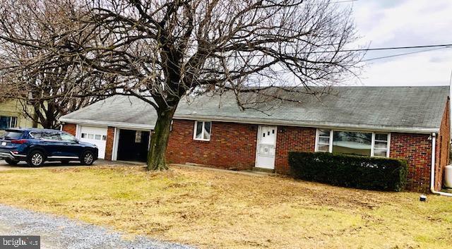 Primary Photo - 3 bedroom in Shoemakersville PA 19555