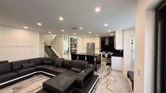 Foto del edificio - 1211 SW 178th Way