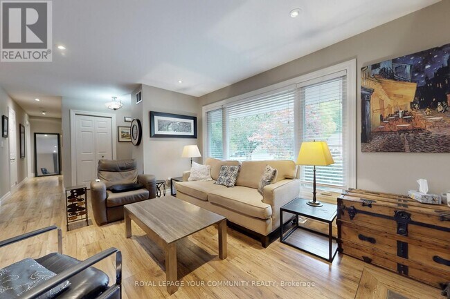 Photo du bâtiment - 2169 Paisley Ave