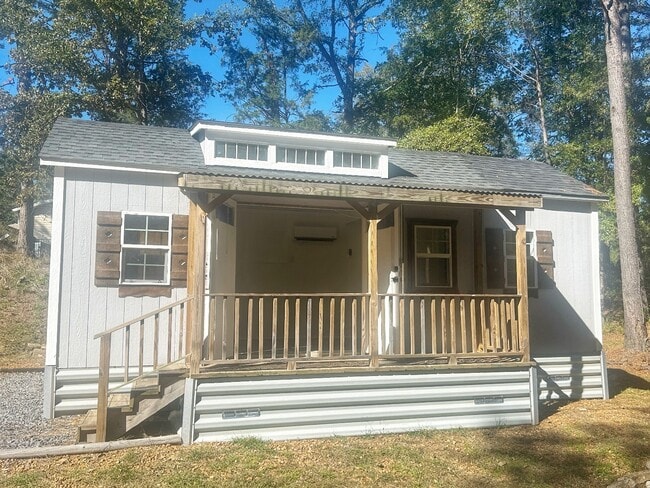 Building Photo - 229 C R 217