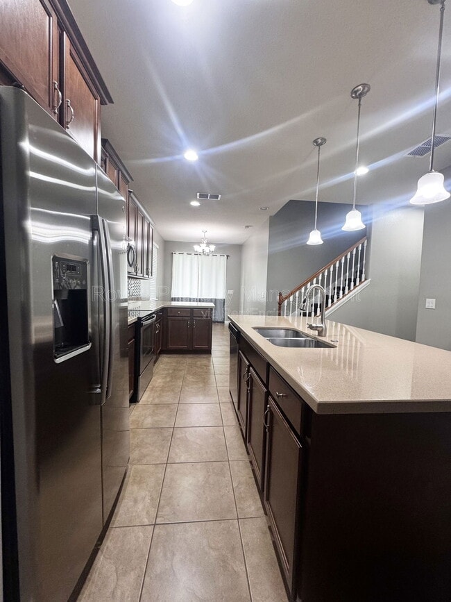 Building Photo - 5205 Northlawn Way