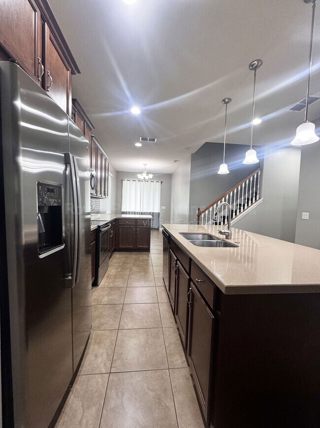 Foto del edificio - 5205 Northlawn Way