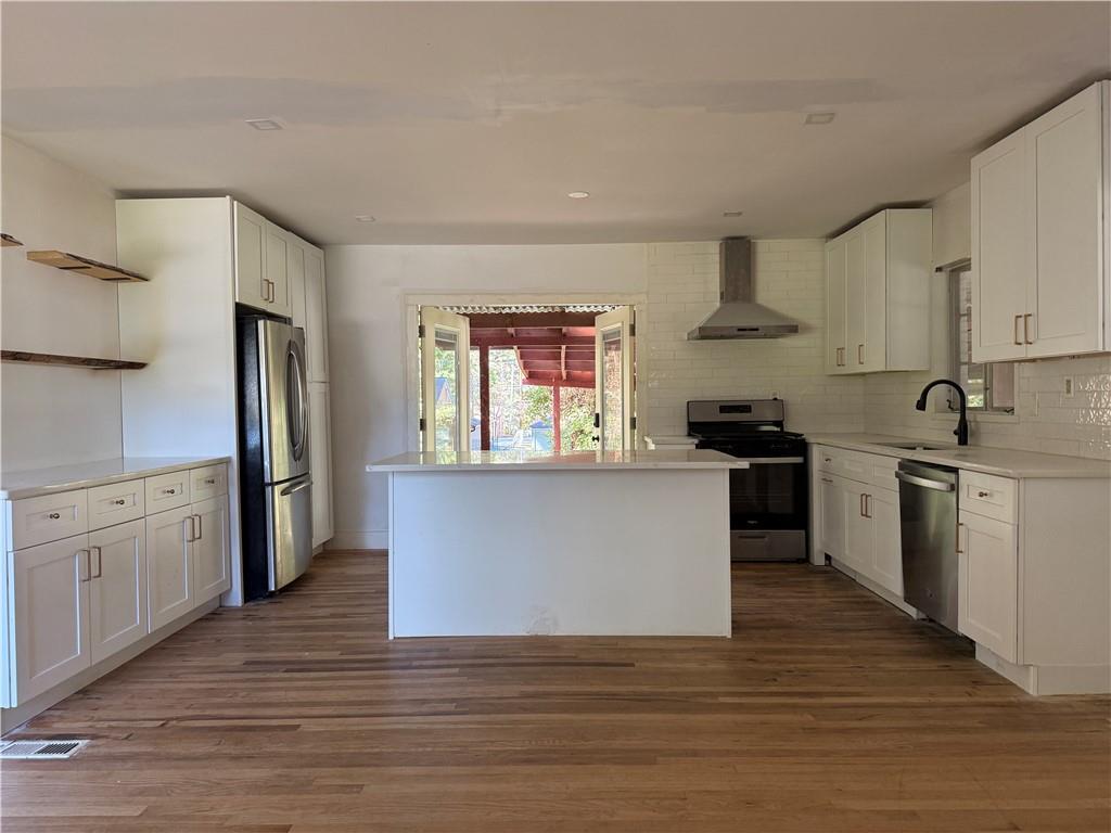 Foto principal - 2581 Farley St