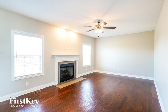 Building Photo - 2396 Andersonville Dr