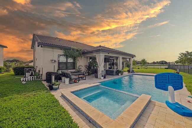 Foto del edificio - 8152 NW 78th St