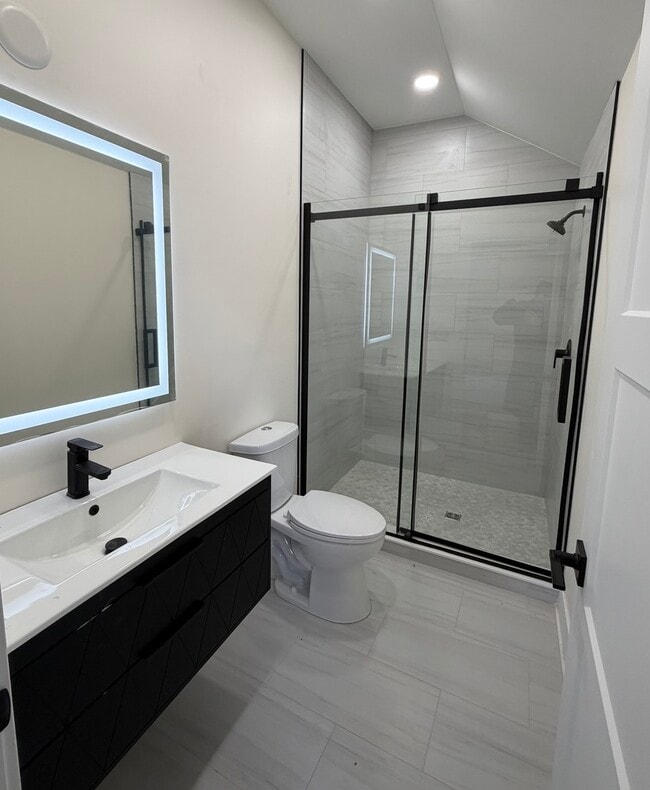 Foto del edificio - 915 S Spencer Rd