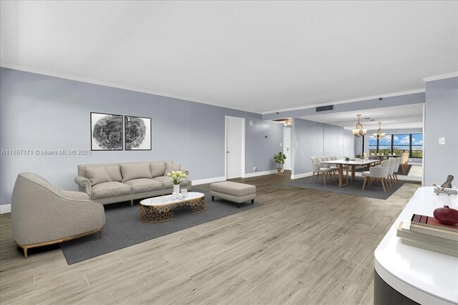 Building Photo - 3200 Port Royale Dr N