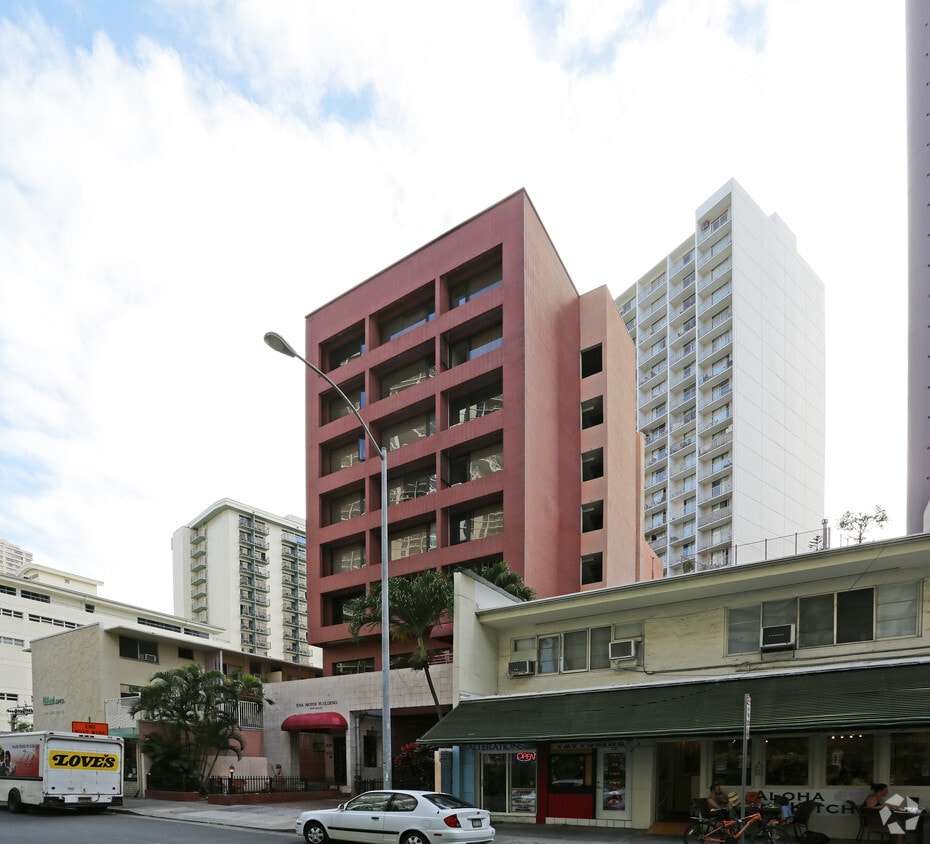 Building Photo - Ena Motoi Building