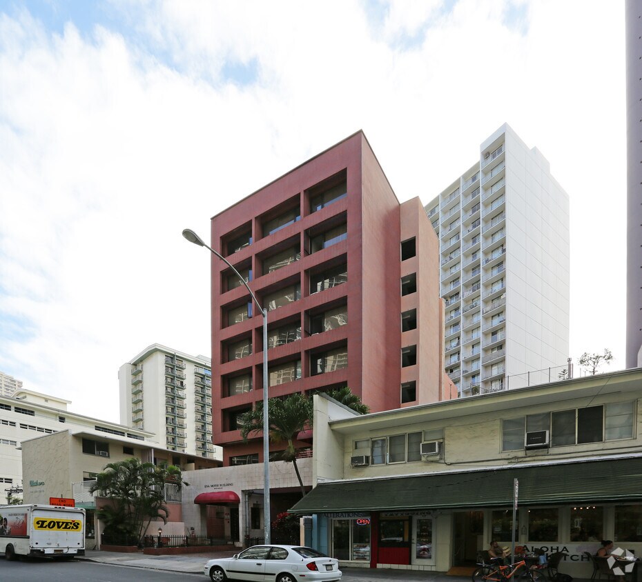Foto del edificio - Ena Motoi Building