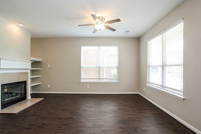 Building Photo - 17243 Lafayette Hollow Ln