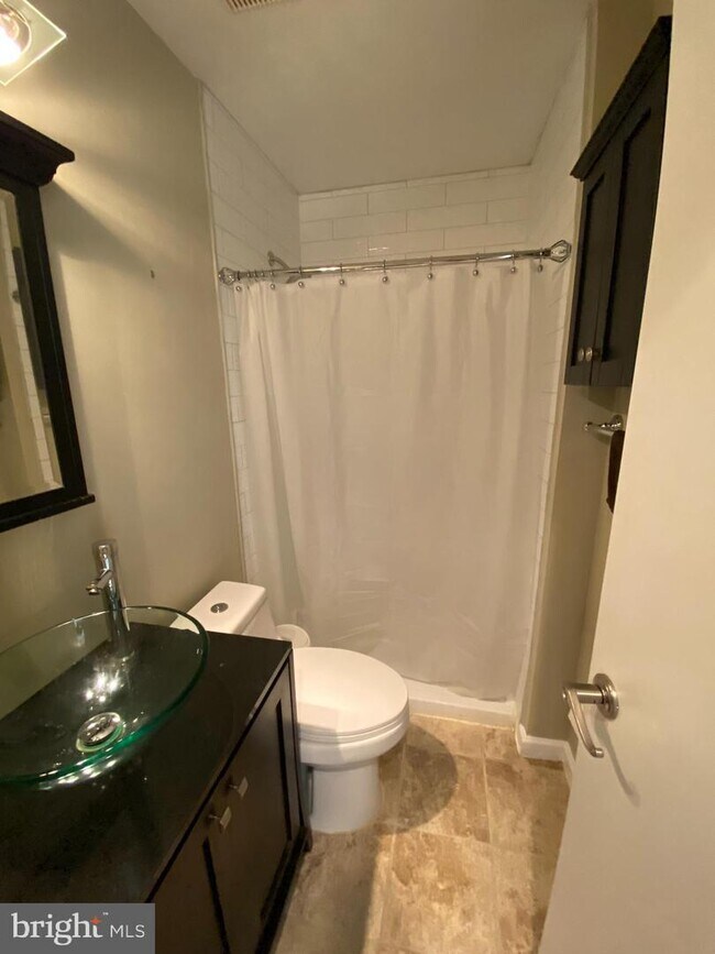 Foto del edificio - 18418 Bishopstone Ct