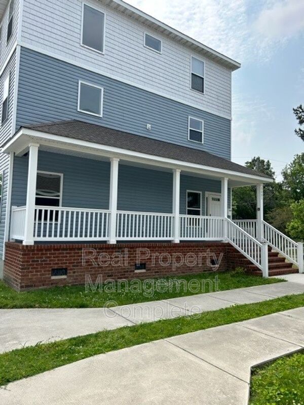 Primary Photo - 5001 Killam Ave
