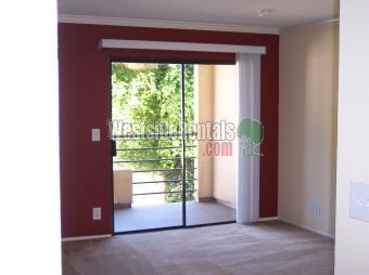 Foto principal - 5717 Laurel Canyon Blvd