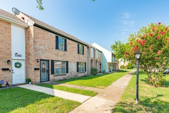 Foto del edificio - 1920 Back Bay Dr