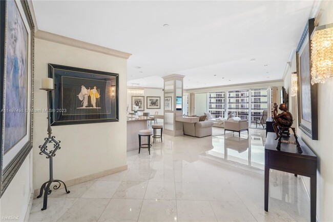 Foto del edificio - 2 br, 2.5 bath Condo - 9601 Collins Ave Ap...