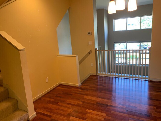 Building Photo - $2200.00 2 Bedroom/2.5 Bath/Garage Townhom...