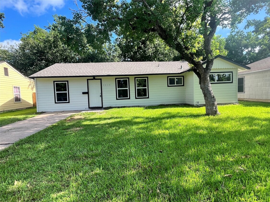 Foto principal - 5915 Beldart St