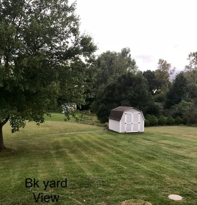 Building Photo - 30706 Springfield Ct