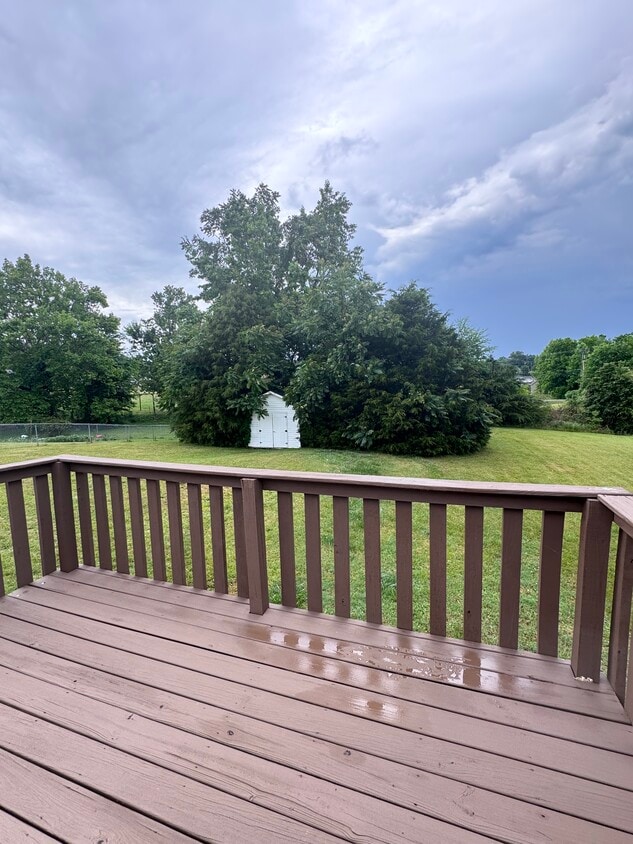 Building Photo - 3570 Castlebrooke Ln