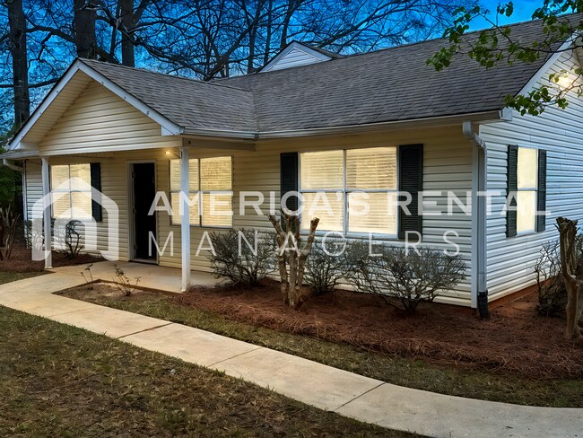 Foto del edificio - Lovely 2 Bed, 2 Bath Townhome for Rent in Montevallo, AL! View with 48 Hours Notice!
