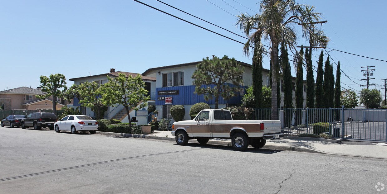 Building Photo - 2825 Musgrove Ave