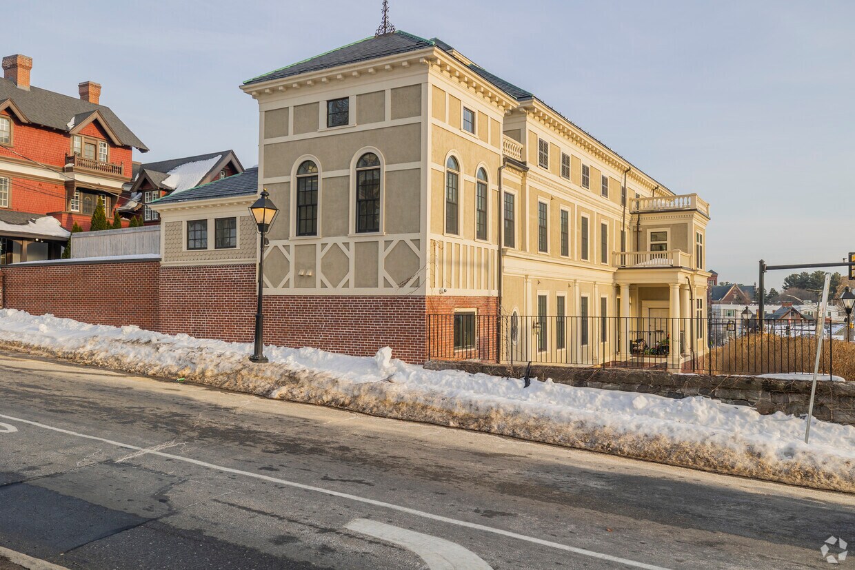 Primary - Residences at the Masonic Lodge
