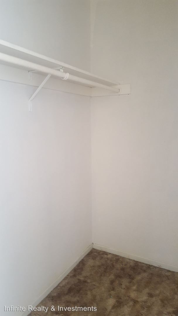 Foto del edificio - 5909 Laredo St