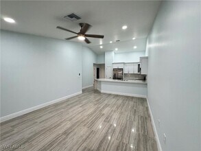 Building Photo - 168 Pullman St