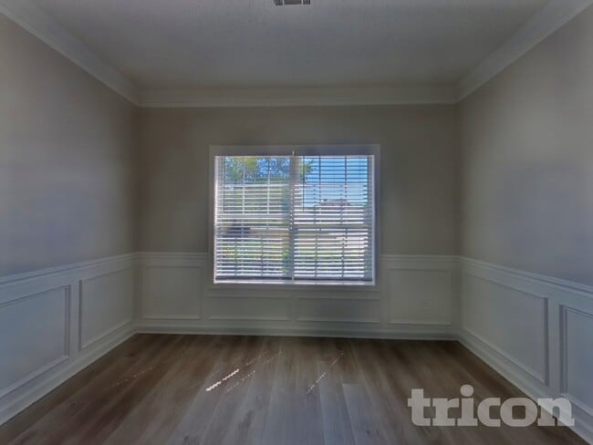 Building Photo - 10481 Sand Ct