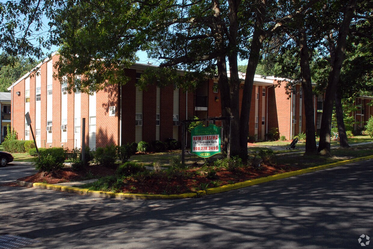 Foto del edificio - Berkeley Garden Apartments