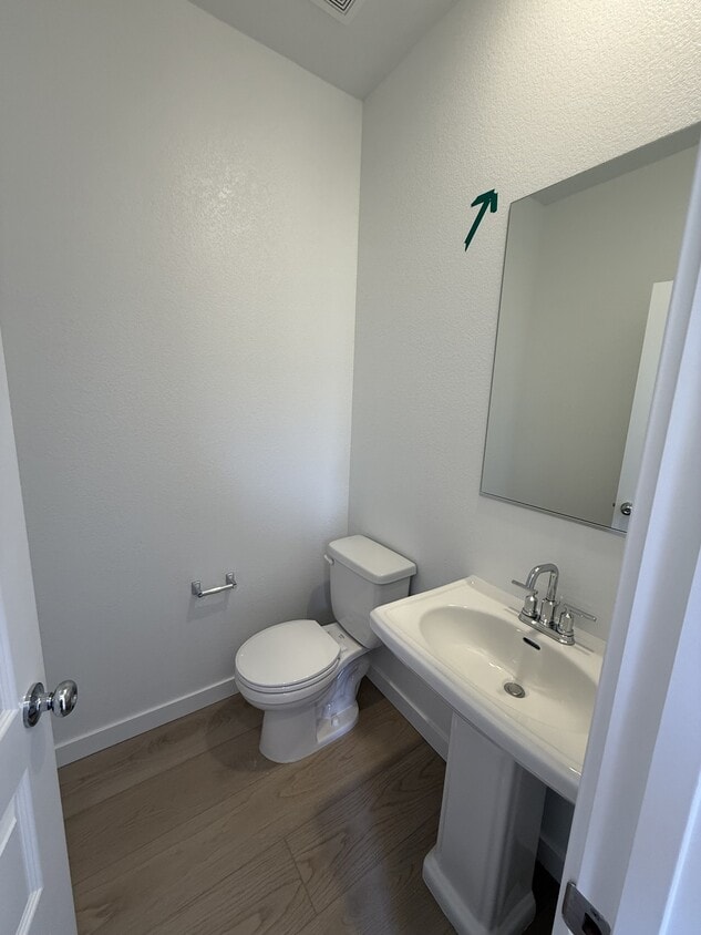 Foto del edificio - 10332 Lubec Dr