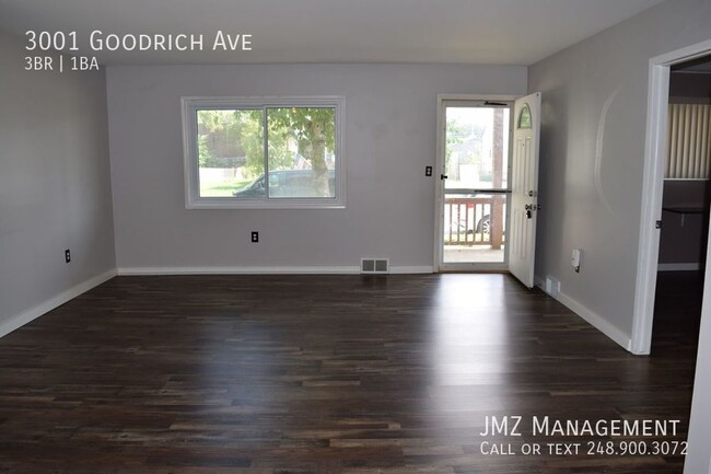 Building Photo - Beautiful updated 3 bedroom for rent in Fe...