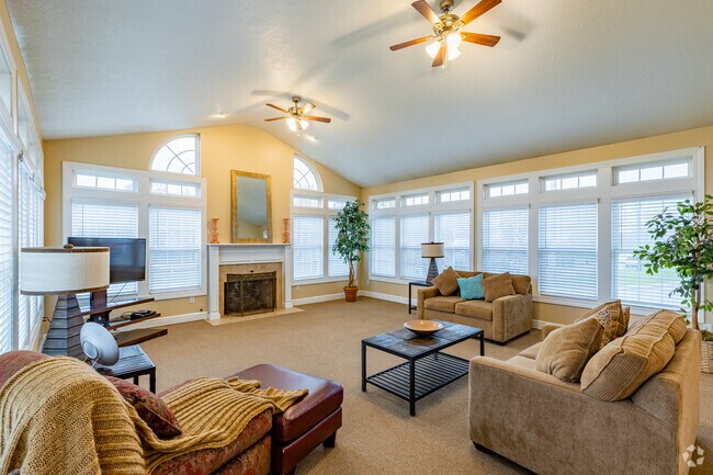 Casa club - Freedom Crossing Apartments