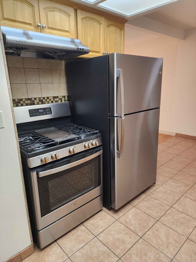 Foto del edificio - 2619 Greenfield Ave