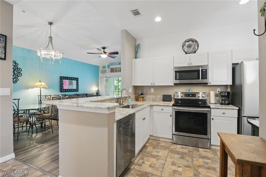 Foto principal - 15430 Bellamar Cir