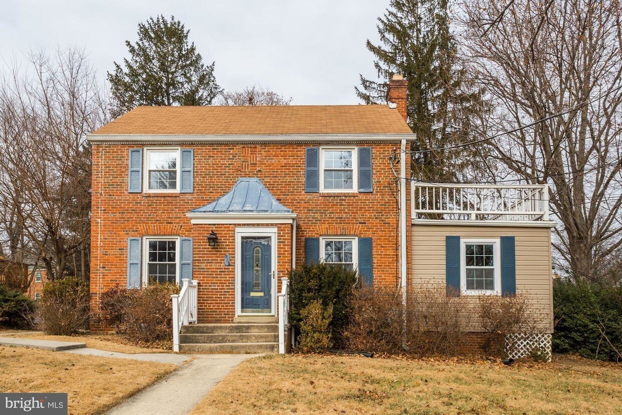 Primary Photo - 2103 Windham Pl