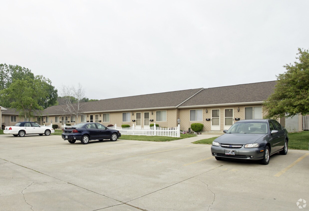 Building Photo - 600 Professional Park Dr