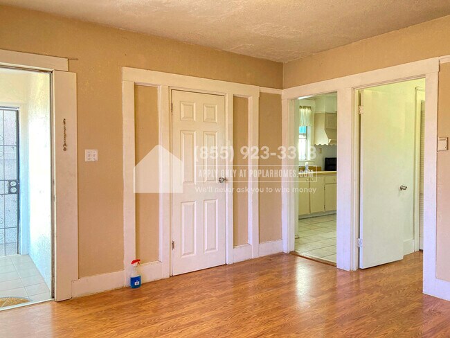 Building Photo - 440 18th St