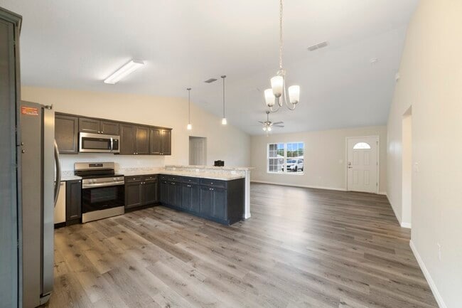 Building Photo - 5614 Pecan Rd
