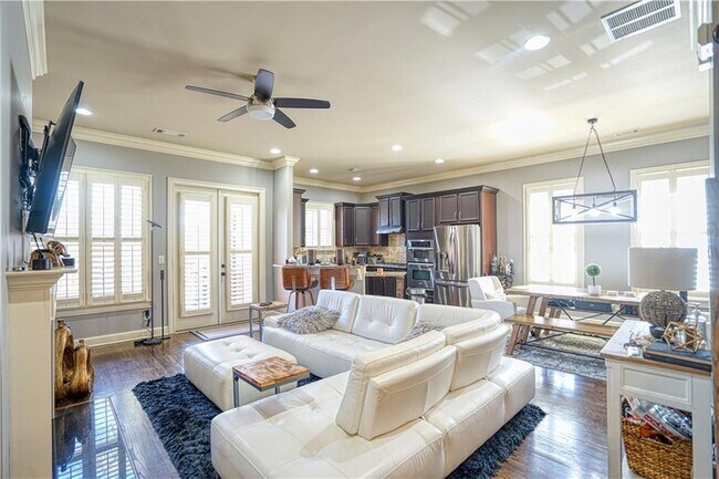 Foto del edificio - 4171 Mansion Way