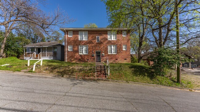 Foto del edificio - 852 Fulton Ave