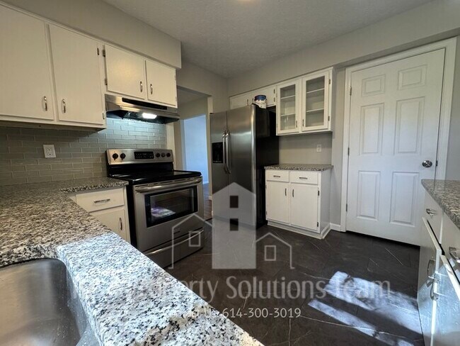 Foto del edificio - Lower Price! Renovated 4 bed in Westerville!