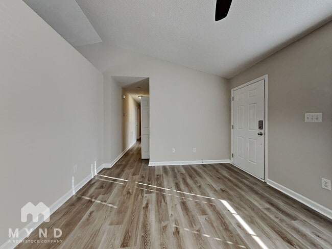 Foto del edificio - 832 St Andrews Pl